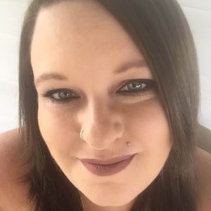 Meet your Posher, Carrie